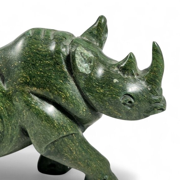 Hand Carved Green Stone Rhino Figurine Signed SP Safari Animal Vintage Sculpture - Picture 7 of 8